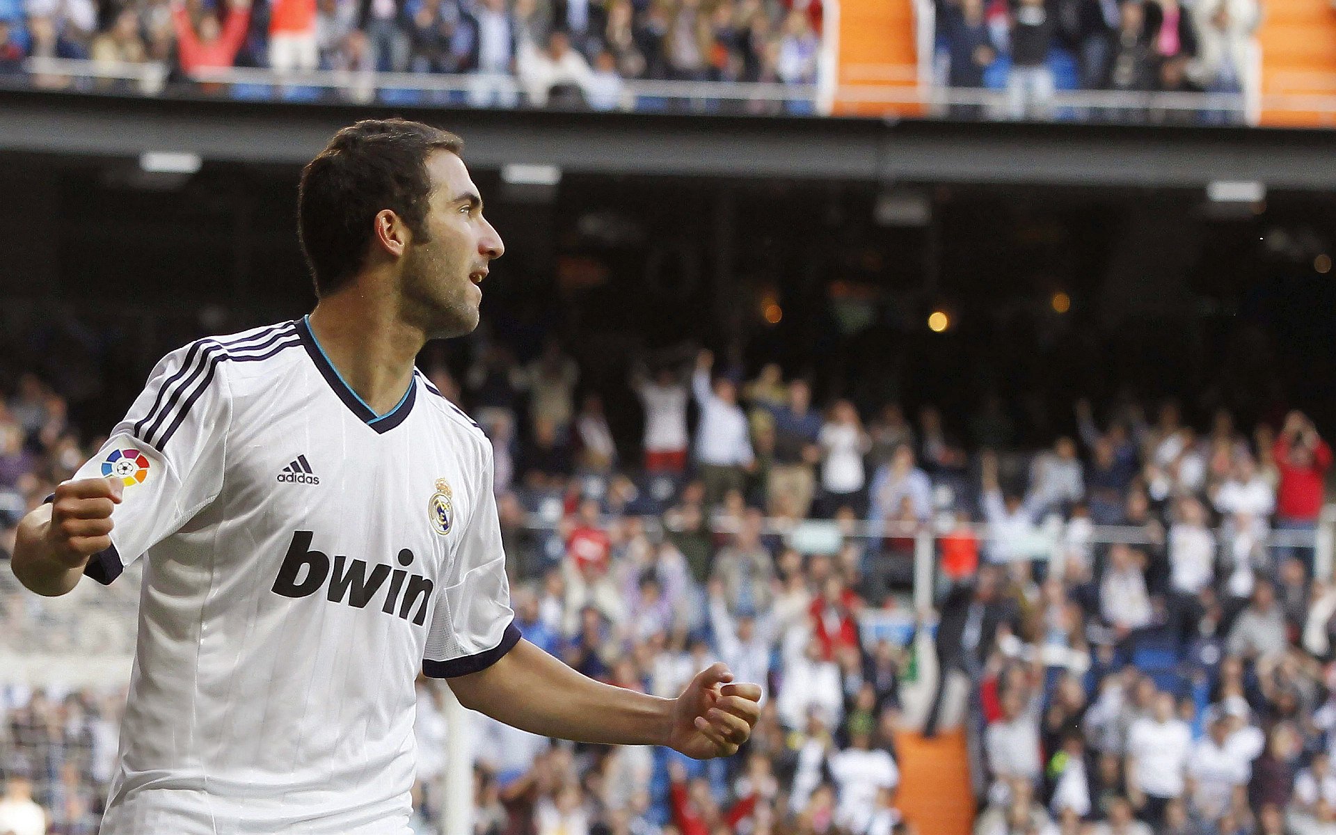 意甲焦点战之夜，锡安节奏完全掌控，那不勒斯新王登基