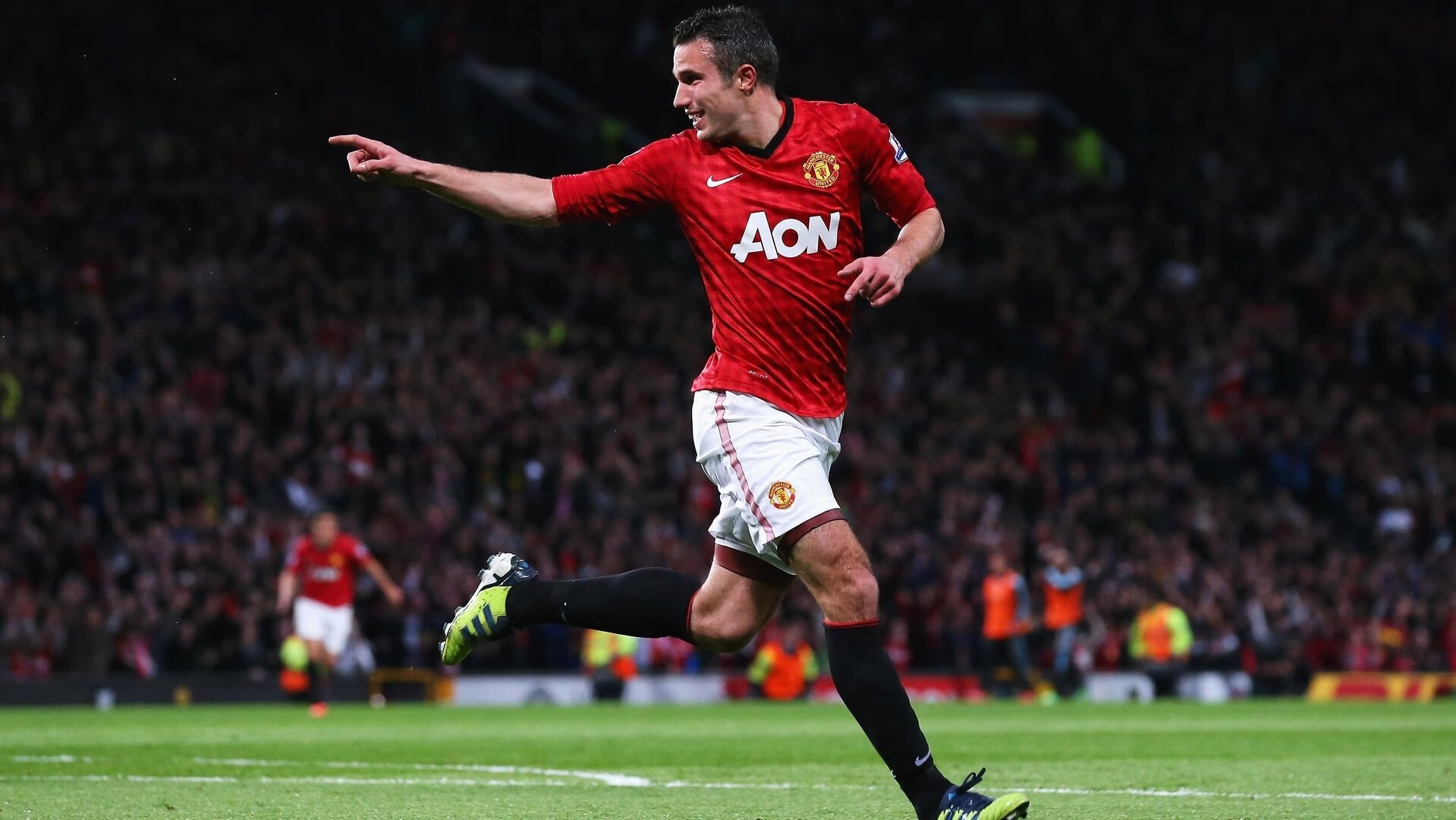 塞维利亚轻取挪威,楚阿梅尼点燃赛场,一场技术与激情的交响